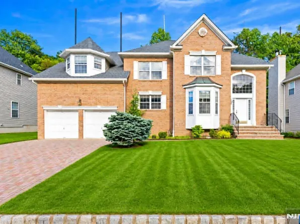 83 Patrick Ave, Emerson, NJ 07630