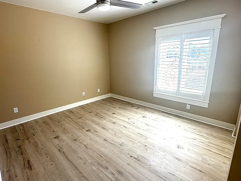 Twin Pine Ave — Photo 10