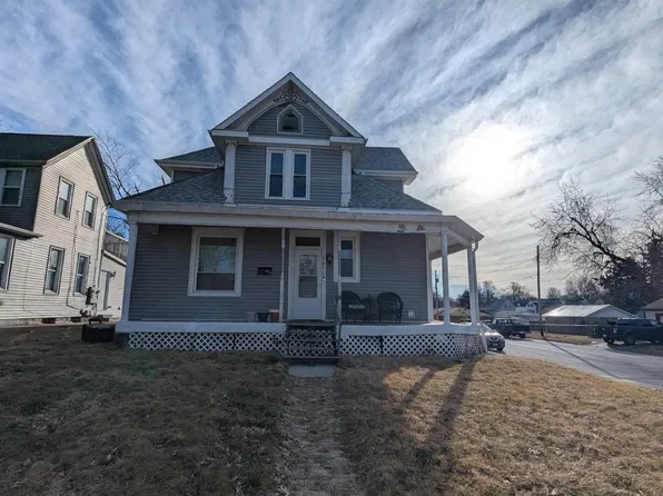 741 S 16th St #2, Quincy, IL 62301