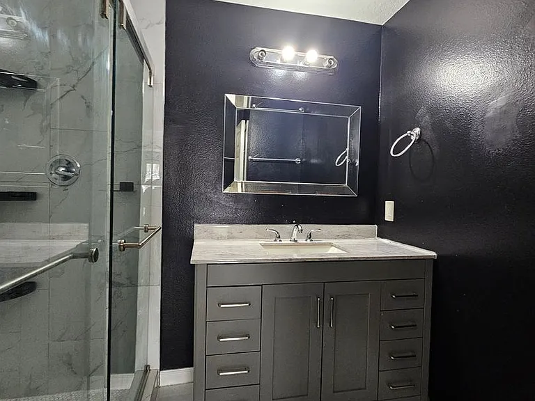 622 Brooke Ct — Photo 9