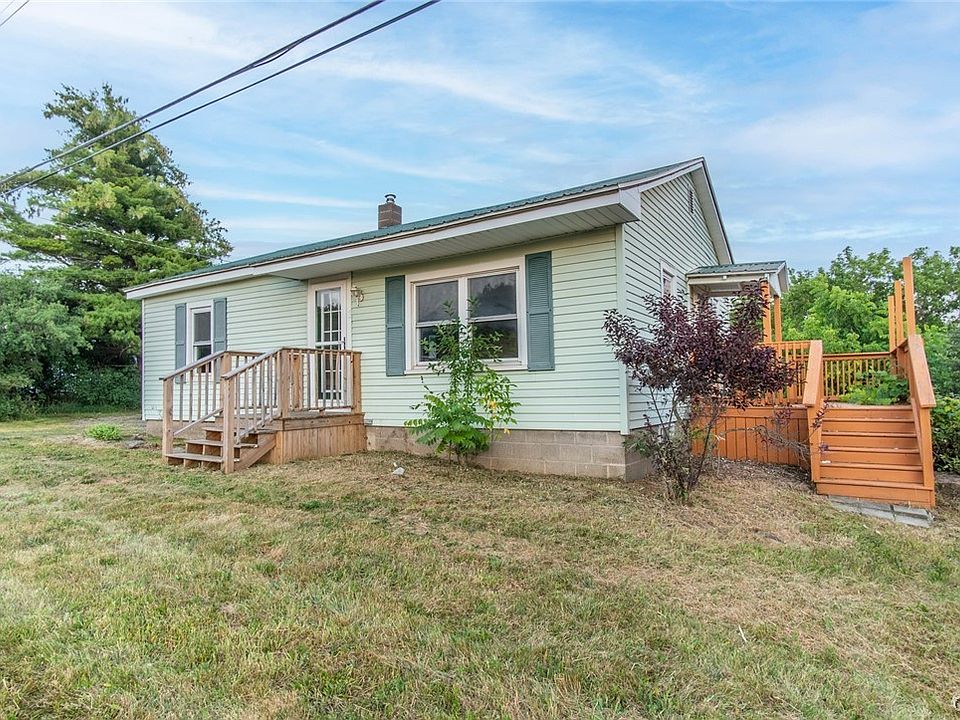 1st image of 23026 Spring Valley Dr