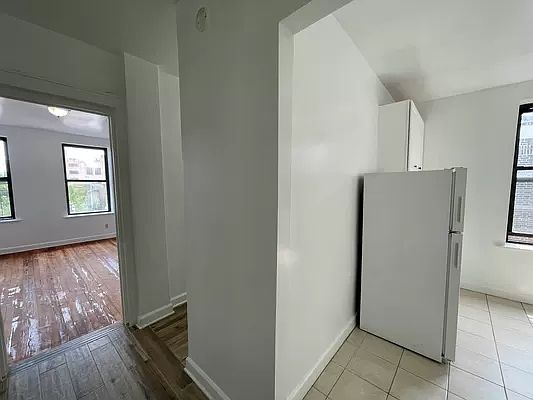 4th image of 39-44 24th St #D8