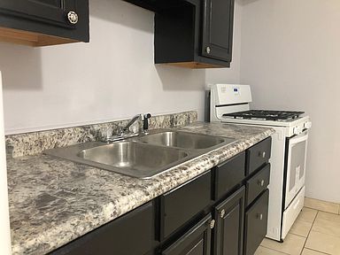 4716 36th Ave Kenosha Wi 53144 Zillow