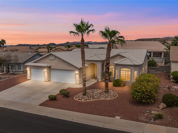 2nd image of 2749 Desert Stars Lane
