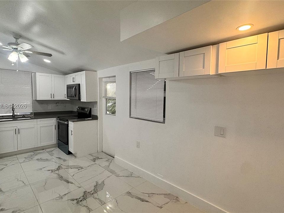 1st image of 1905 Harding St Unit 1