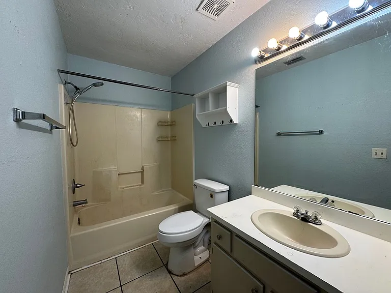 8417 Goldkist Blvd SW — Photo 8