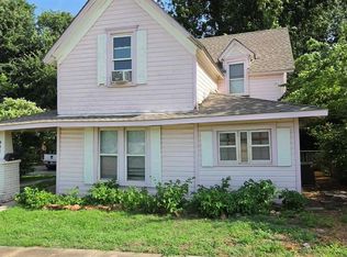 902 W Warner Ave, Guthrie, OK 73044
