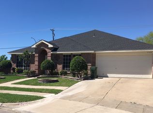 7104 Matlock Meadow Ct, Arlington, TX 76002
