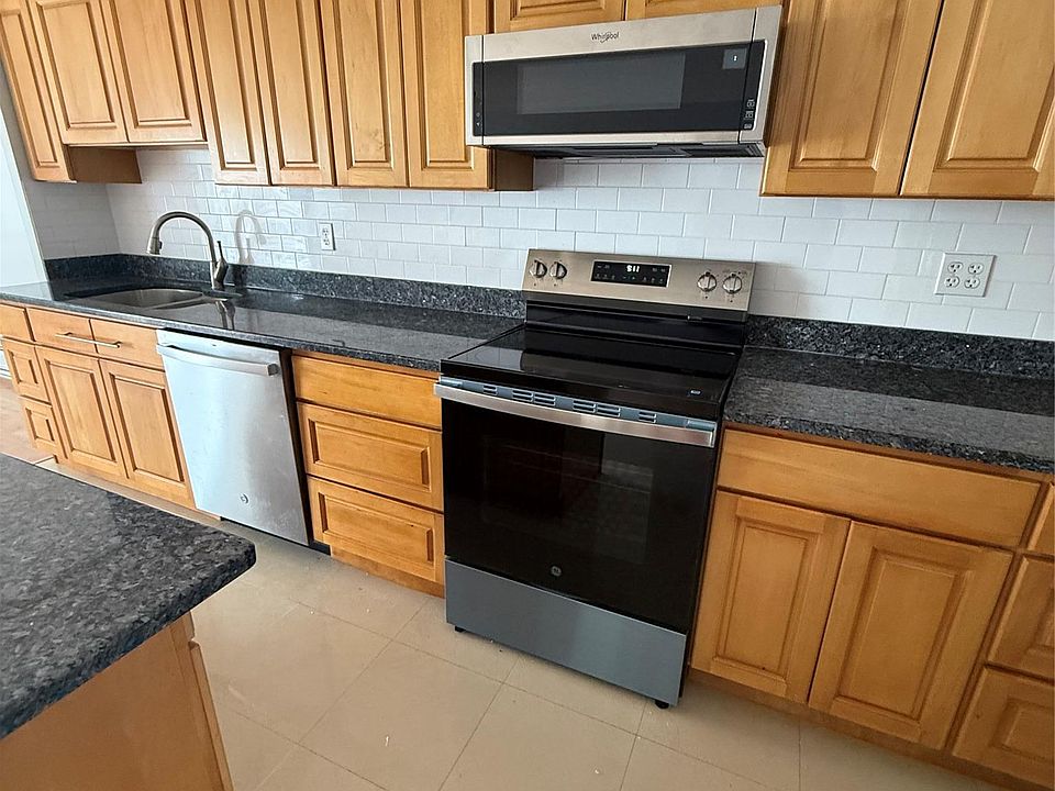1st image of 35 Park Ave APT 6T