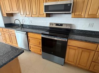 35 Park Ave APT 6T, Suffern, NY 10901