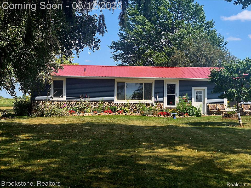1st image of 8426 Lake Pleasant Rd
