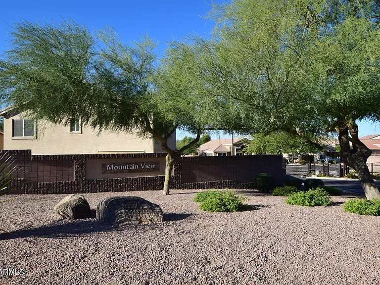 6640 E Russell St — Photo 23