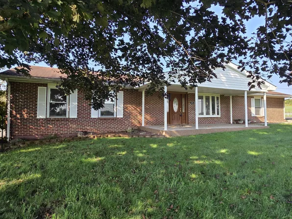 206 Wolf Creek Rd, Fayetteville, WV 25840