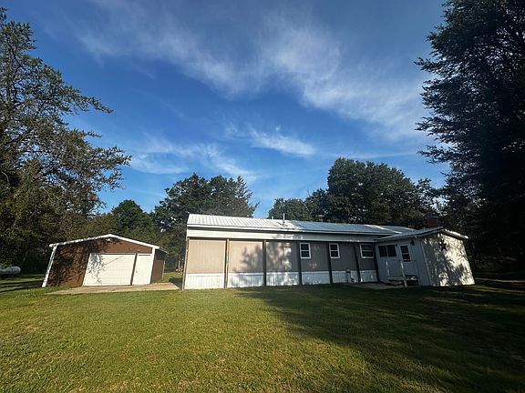 2nd image of 10595 N Twin Creek Rd