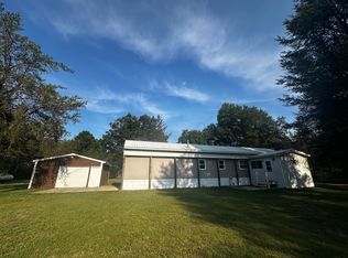 10595 N Twin Creek Rd, Irons, MI 49644