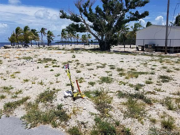 3rd image of 94825 Overseas Hwy #51