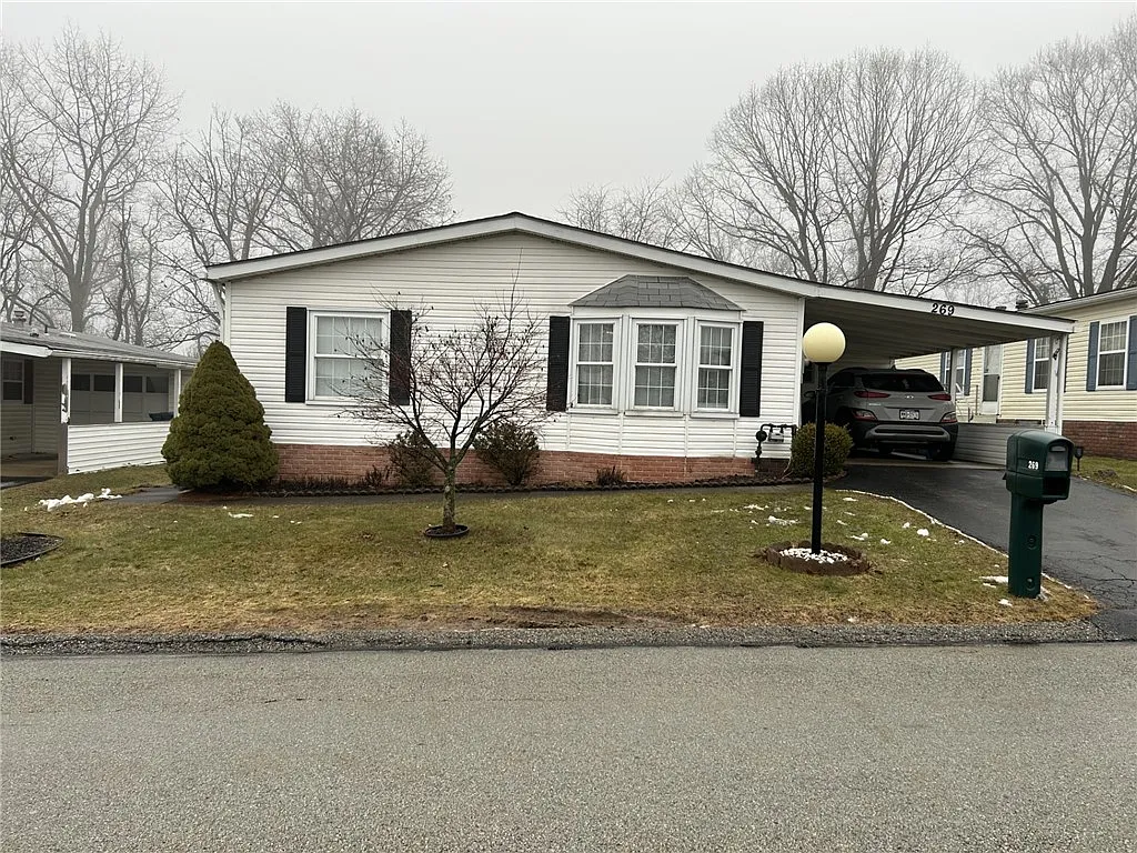 269 Ridge Ln photo 1