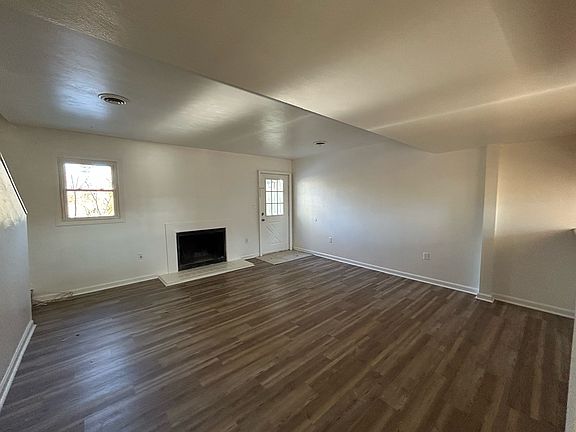 4th image of 2632 Belle Ave NE #2632