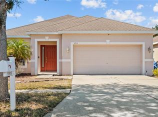 11915 Citrus Leaf Dr, Gibsonton, FL 33534