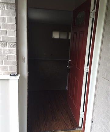 4th image of 731 Jack St