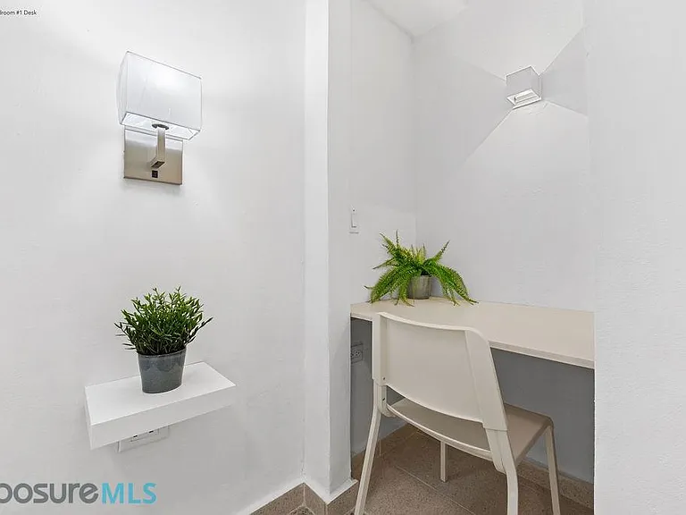 1366 Wilson #1 — Photo 10