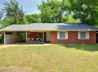 3200 Binyon Ave, Fort Worth, TX 76133
