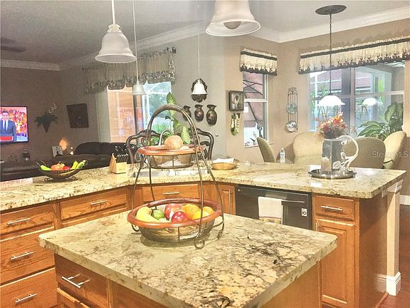 5th image of 493 Kassik Cir