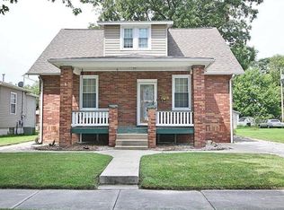 612 Cypress St, Highland, IL