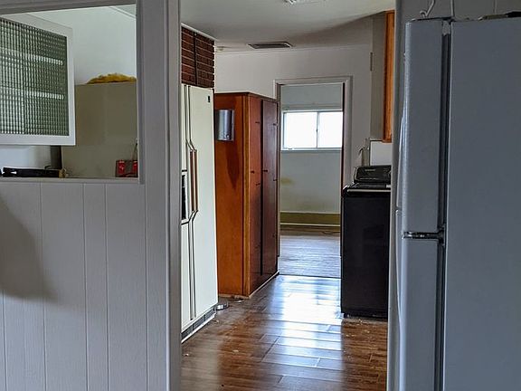 3rd image of 17 Montvale Rd