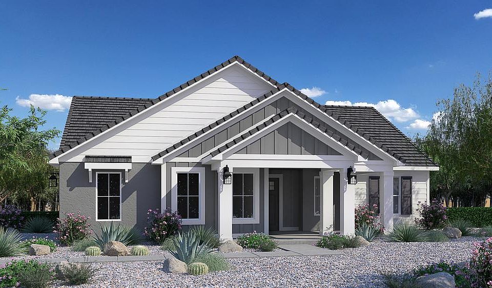 Desert Cottage- 2 Car