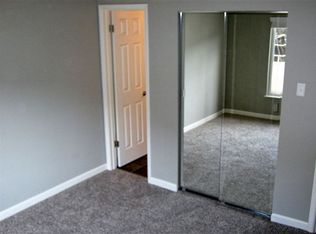 587 Burnett Ave APT 5, San Francisco, CA 94131