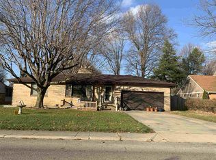 712 W Jeffras Ave, Marion, IN 46952