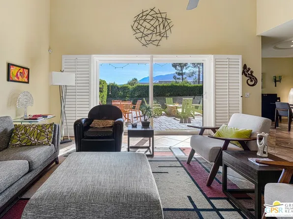 1371 Tiffany Cir S, Palm Springs, CA 92262