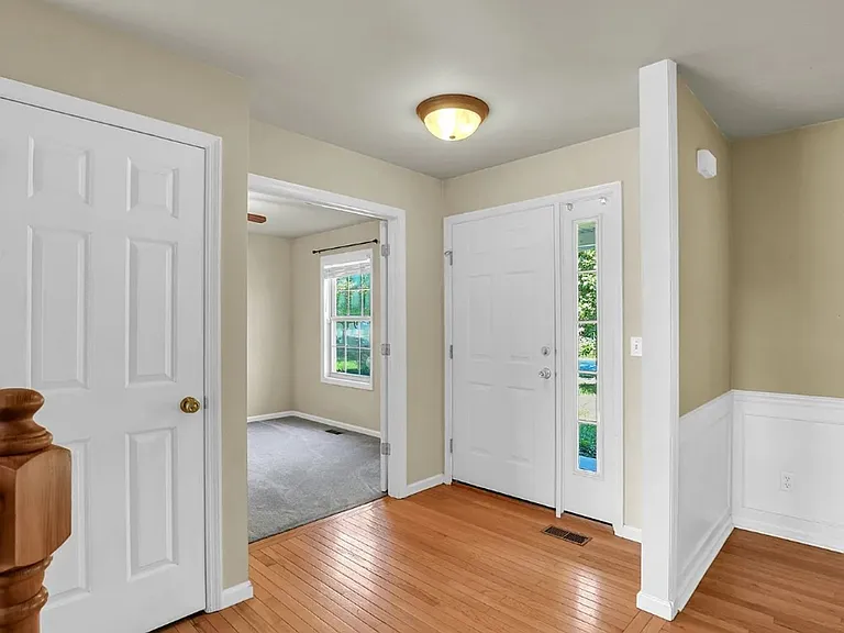 709 Indigo Dr — Photo 19