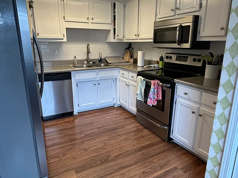 925 Cleveland St #296 — Photo 17