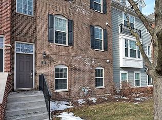 39 Margaret Dr, Schaumburg, IL 60194