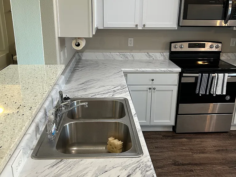 2250 Getty Dr — Photo 10