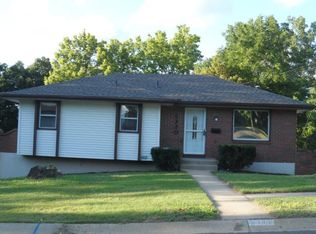5330 E 97th St, Kansas City, MO 64137