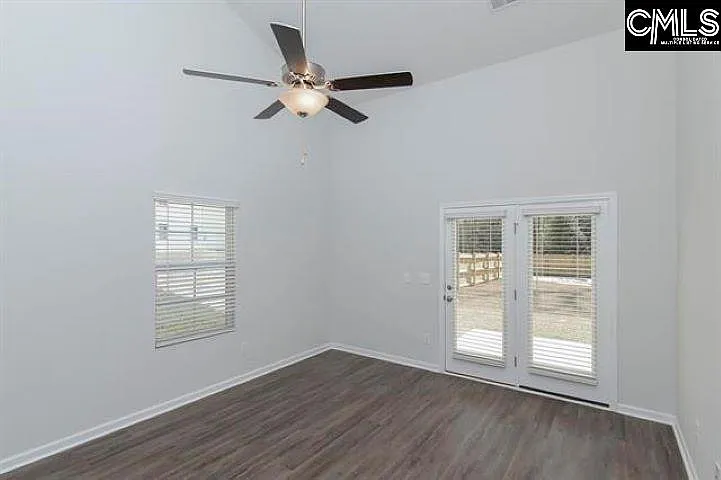434 Keeble Dr — Photo 7
