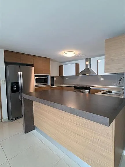 48 Avenue Luis Munoz Rivera Condo Aquablue Hato Ky #1705 — Photo 2