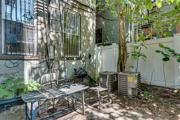 Rented by Rennit Inc. | media 7