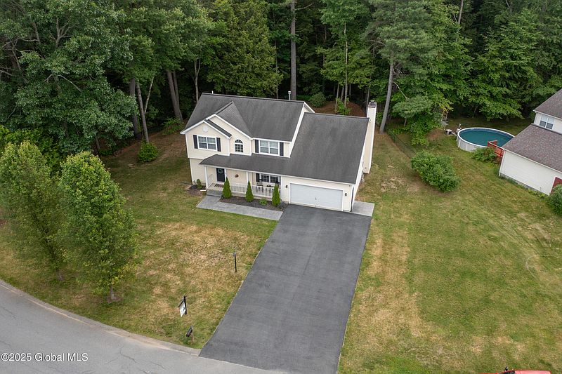 3rd image of 22 Santee Drive