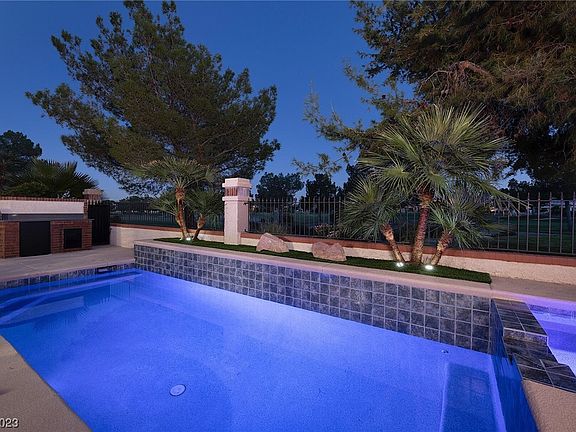 2nd image of 7731 Spanish Bay Dr