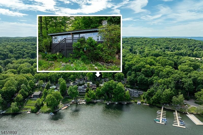 1st image of 2215 Lakeside Dr