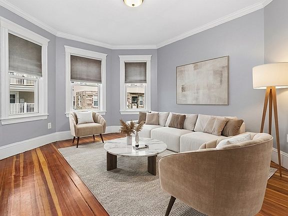 2nd image of 8 Taft St APT 1