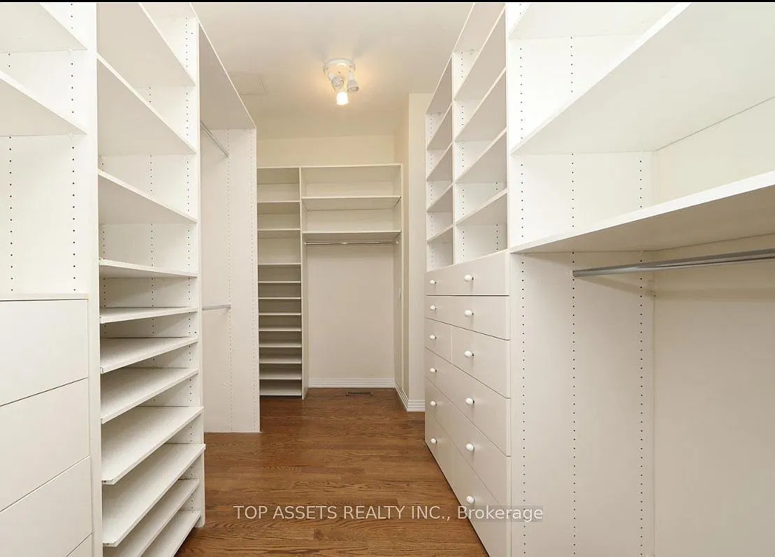4 bed, $12,000 — Photo 4