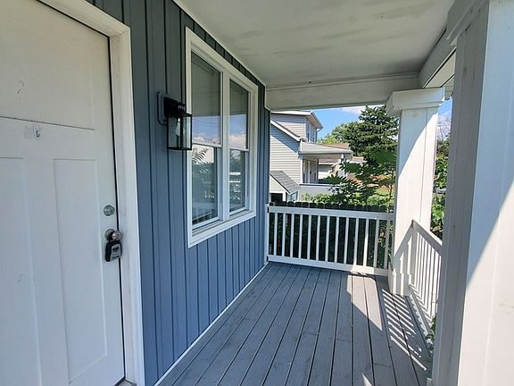 2nd image of 928 Campbell Ave
