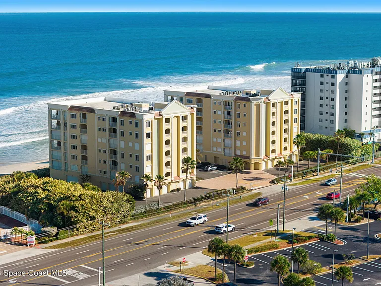 1095 Highway A1A #2502 — Photo 2