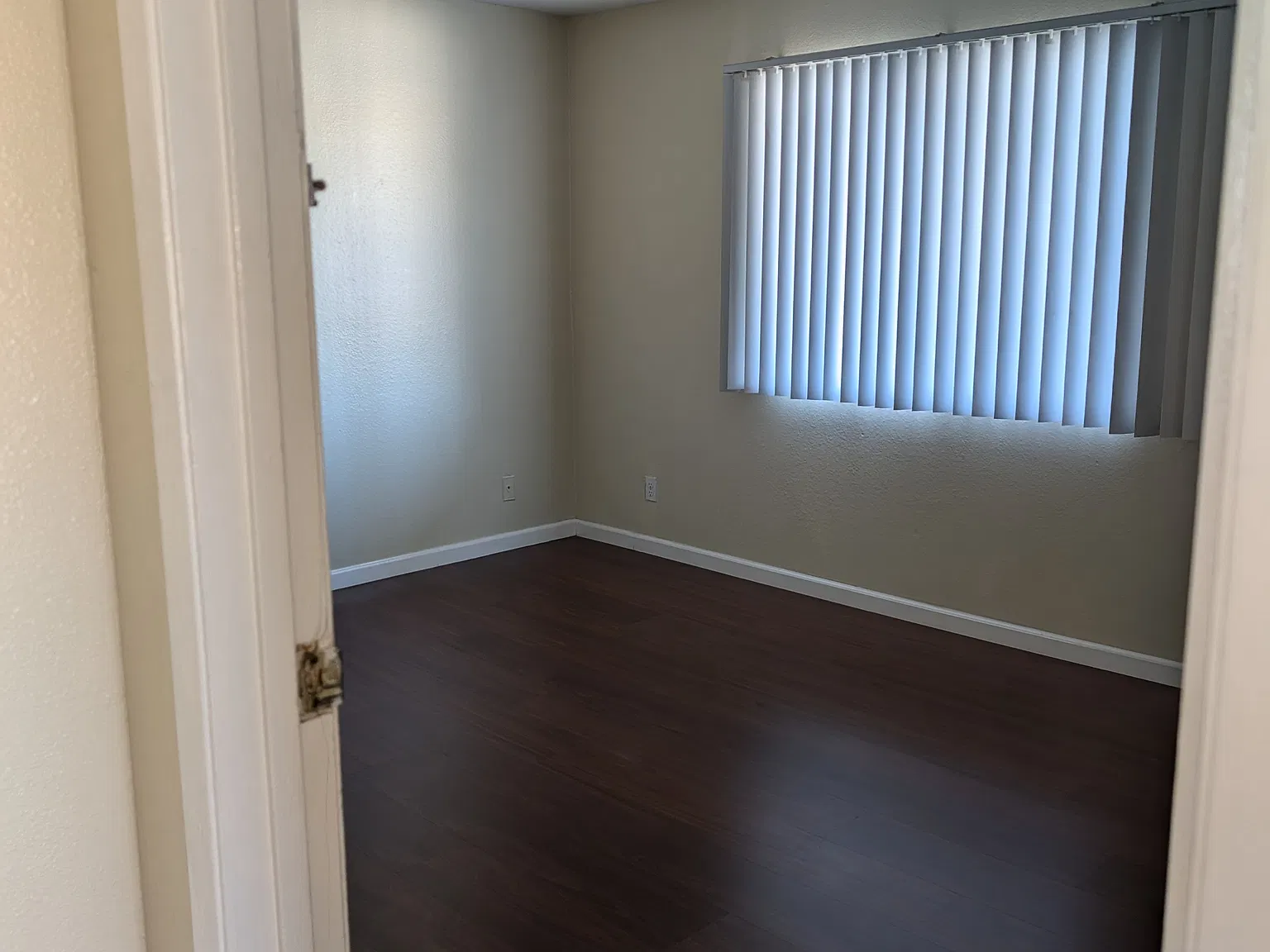 2 bed, 1010 sqft, $2,195 — Photo 4