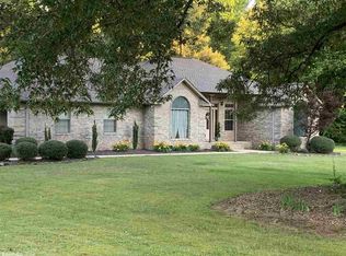 562 Clay Rd, Searcy, AR 72143
